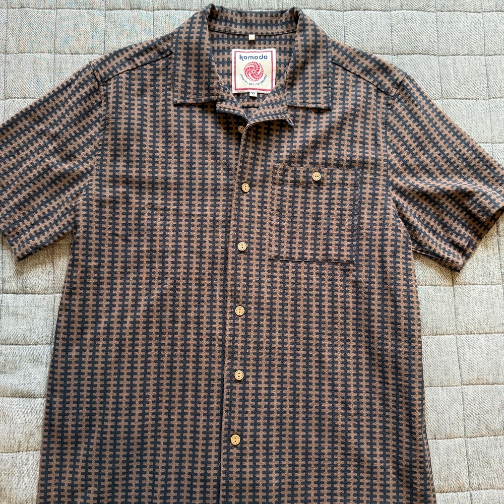 Komodo Kathmadu London Ethical Sustainable SS Knit Shirt - Men's M